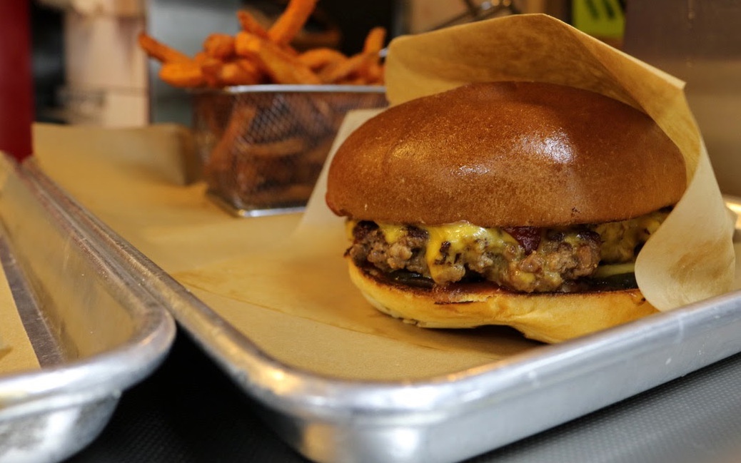 Rekas Burgers